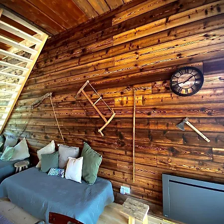 Authentique Grange Savoyarde * Albiez-Montrond